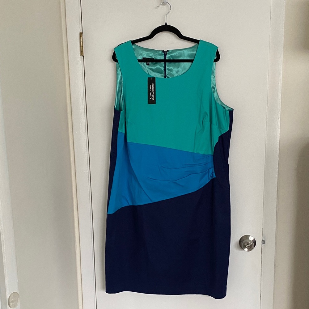 Chic Colorblock Midi Dress in Teal and Blue
